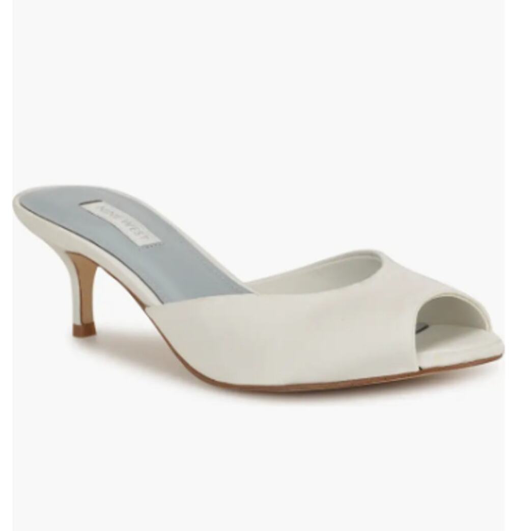NWT Nine West Luvlie Bridal Satin Peep Toe Kitten Heel Slide Sandals White 9M